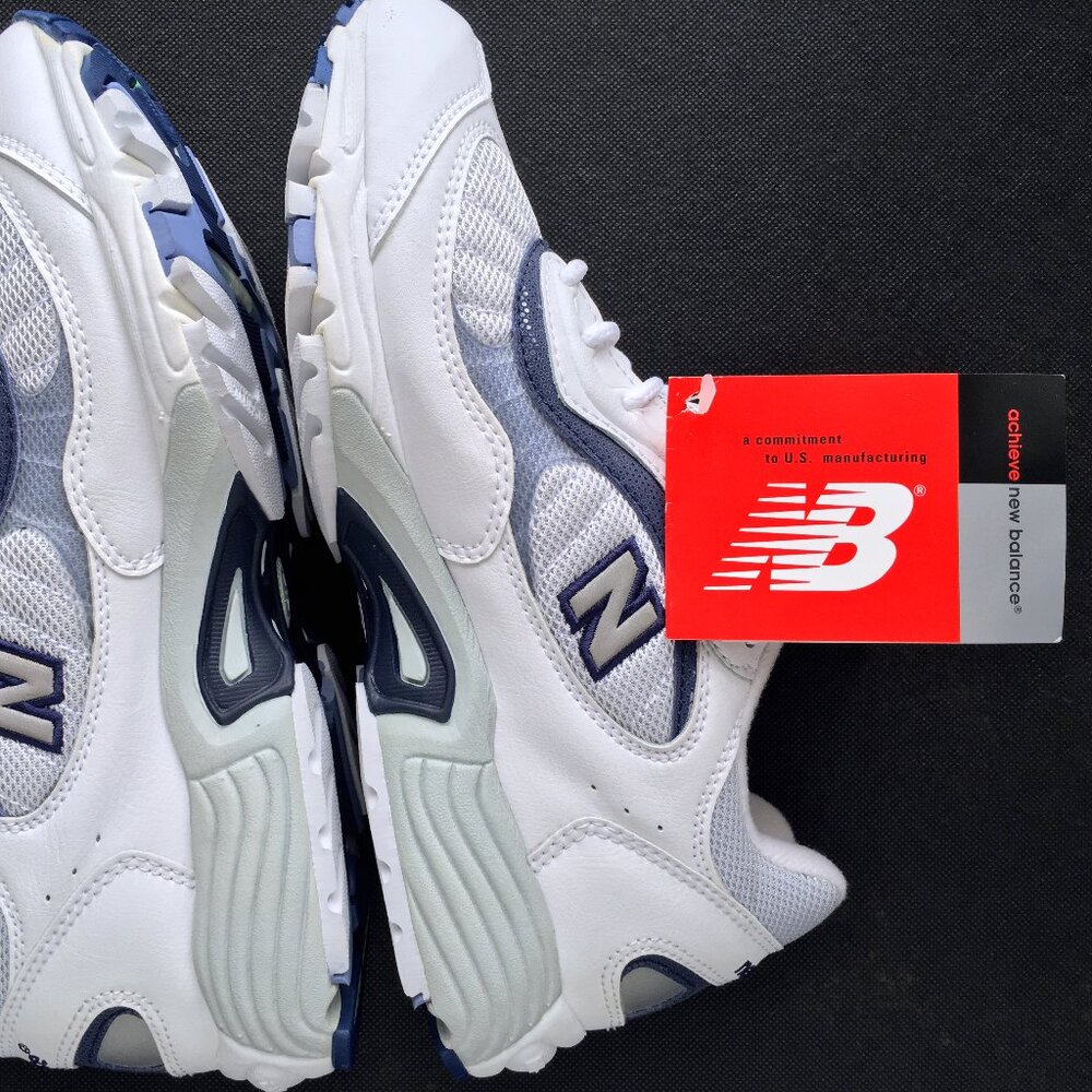 VINTAGE 1998 Made in U.S.A. New Balance® 753 Walking Shoes — 26 CM